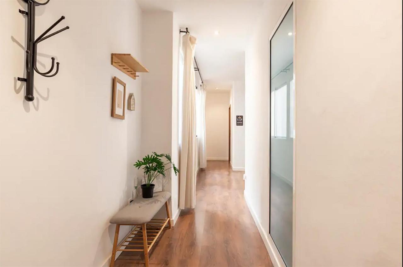 Rustic & Nice Apartment In Malaga Center Exterior photo